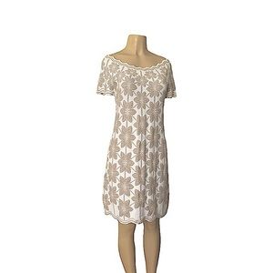 D. Exterior Off Shoulder Knit Pattern Dress